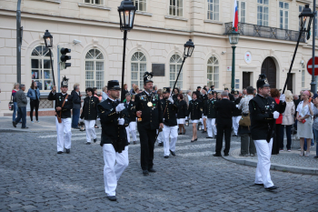 Hornický průvod při 20. setkání hornických měst a obci. Foto: F. Gahler