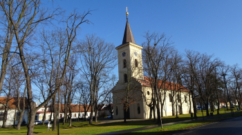 Kostel Nastolení sv. Petra v Antiochii. Foto: Jaroslav Hodrment