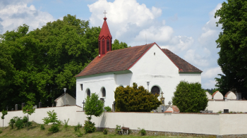Neznašov, kostel Nejsvětější Trojice