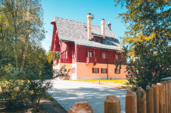 Zámeček Tři Trubky po rekonstrukci. Foto: TO Brdy a Podbrdsko